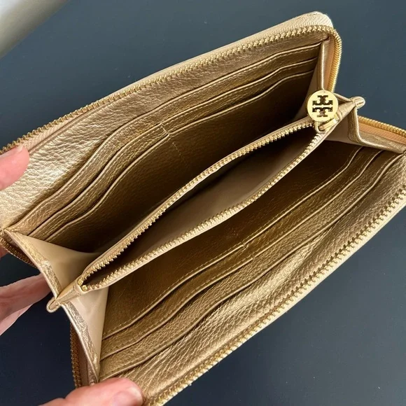 Tory Burch Continental Zip Metallic Gold Wallet - Picture 7 of 7
